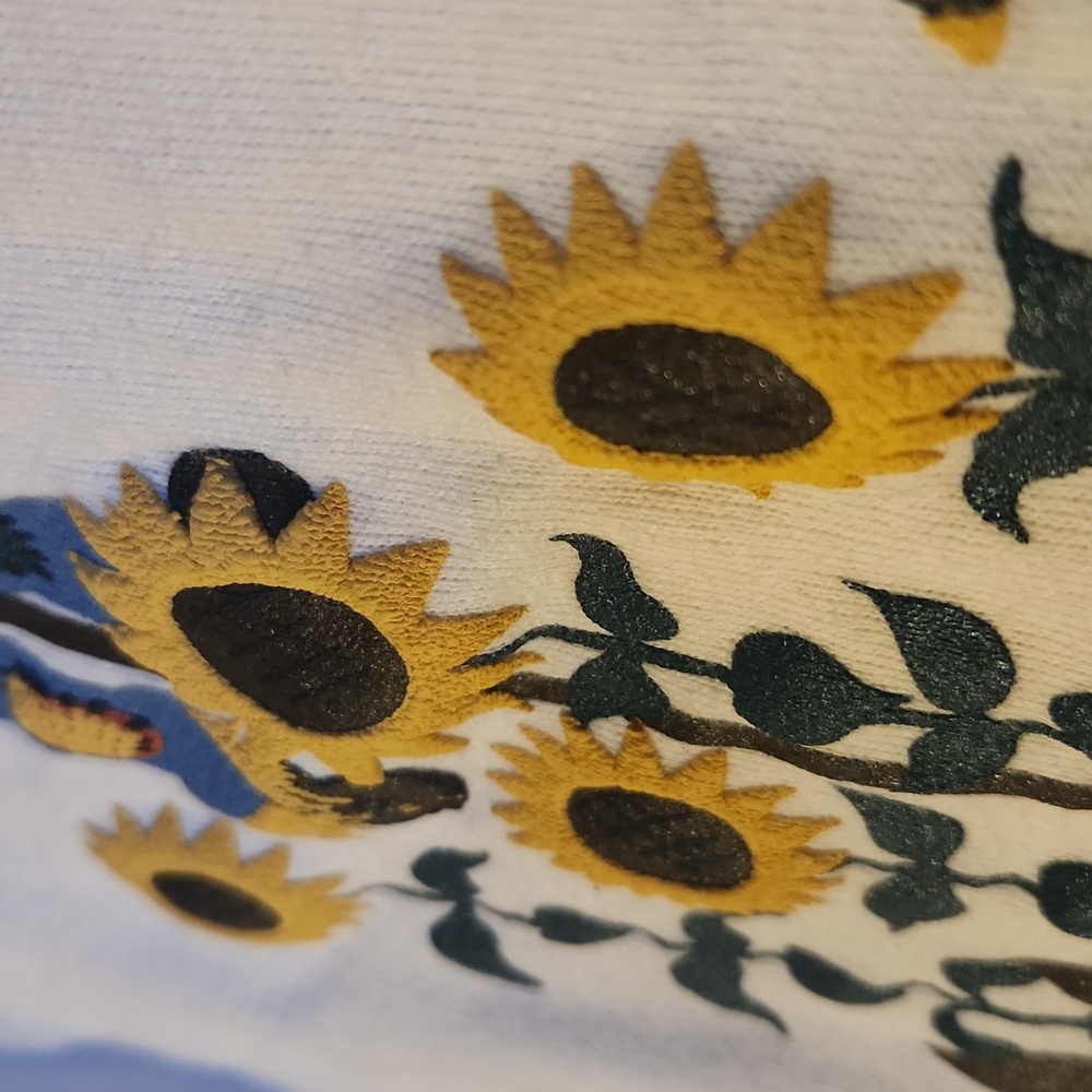 Vintage Jerzees, Fall, Autumn, White Sweatshirt w Scarecrow &  Sunflower Design - Picture 7 of 7